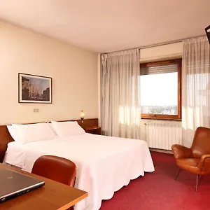 ** Hotel Radio Italien