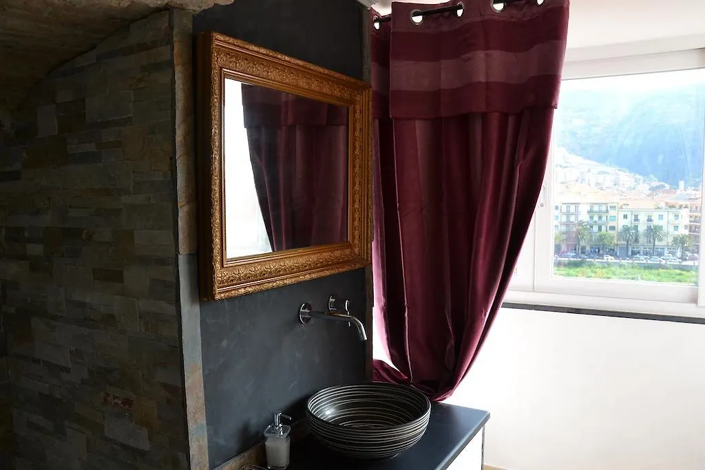 B&B Torre Porta Marina 0*, Ventimiglia Italy